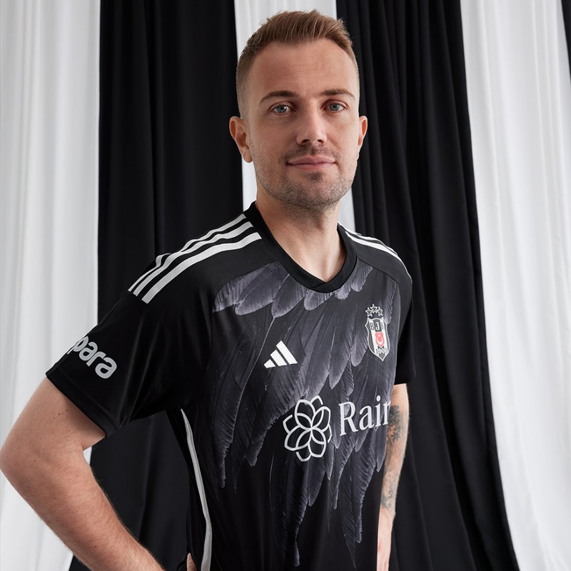 Beşiktaş Away Jersey 2023/2024